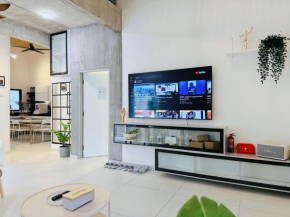 Penang槟岛Special 1,5 Storey Semi-D In Georgetown 70 inch Smart TV
